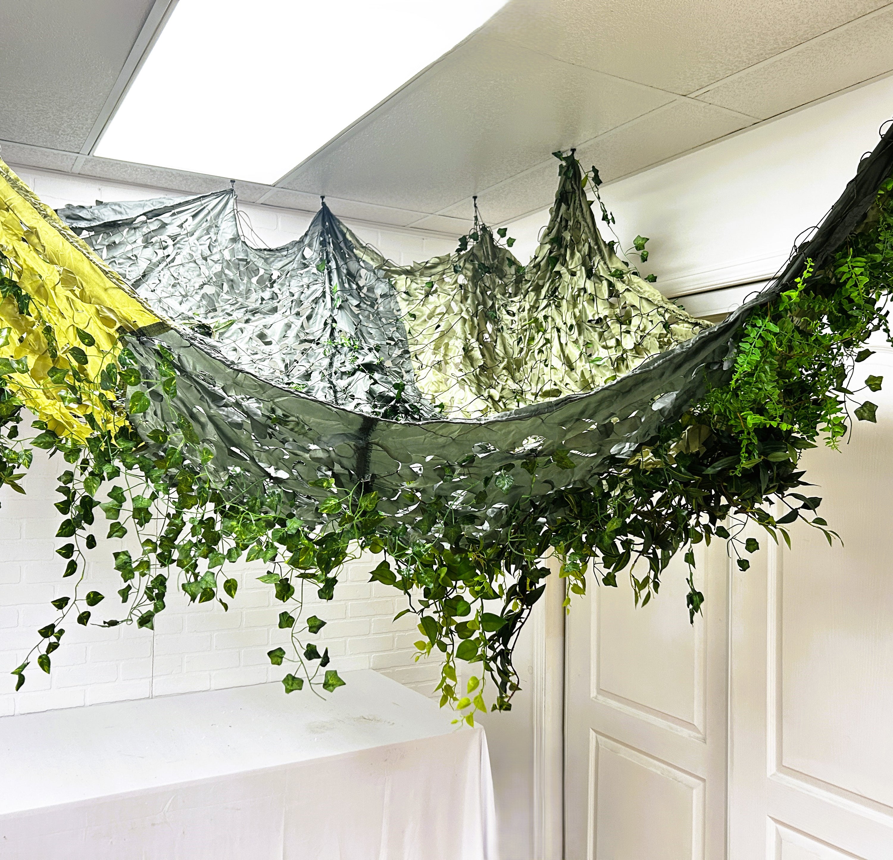 TOILE ET PLANTES TROPICALES