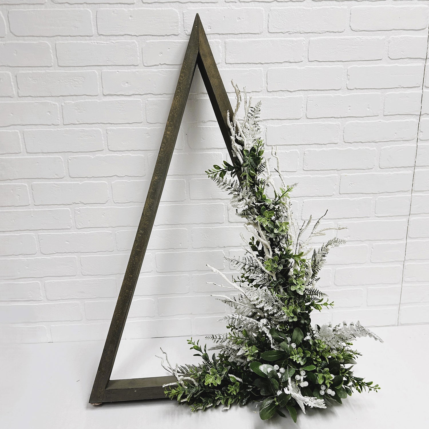 DECORATION TRIANGLE HIVER