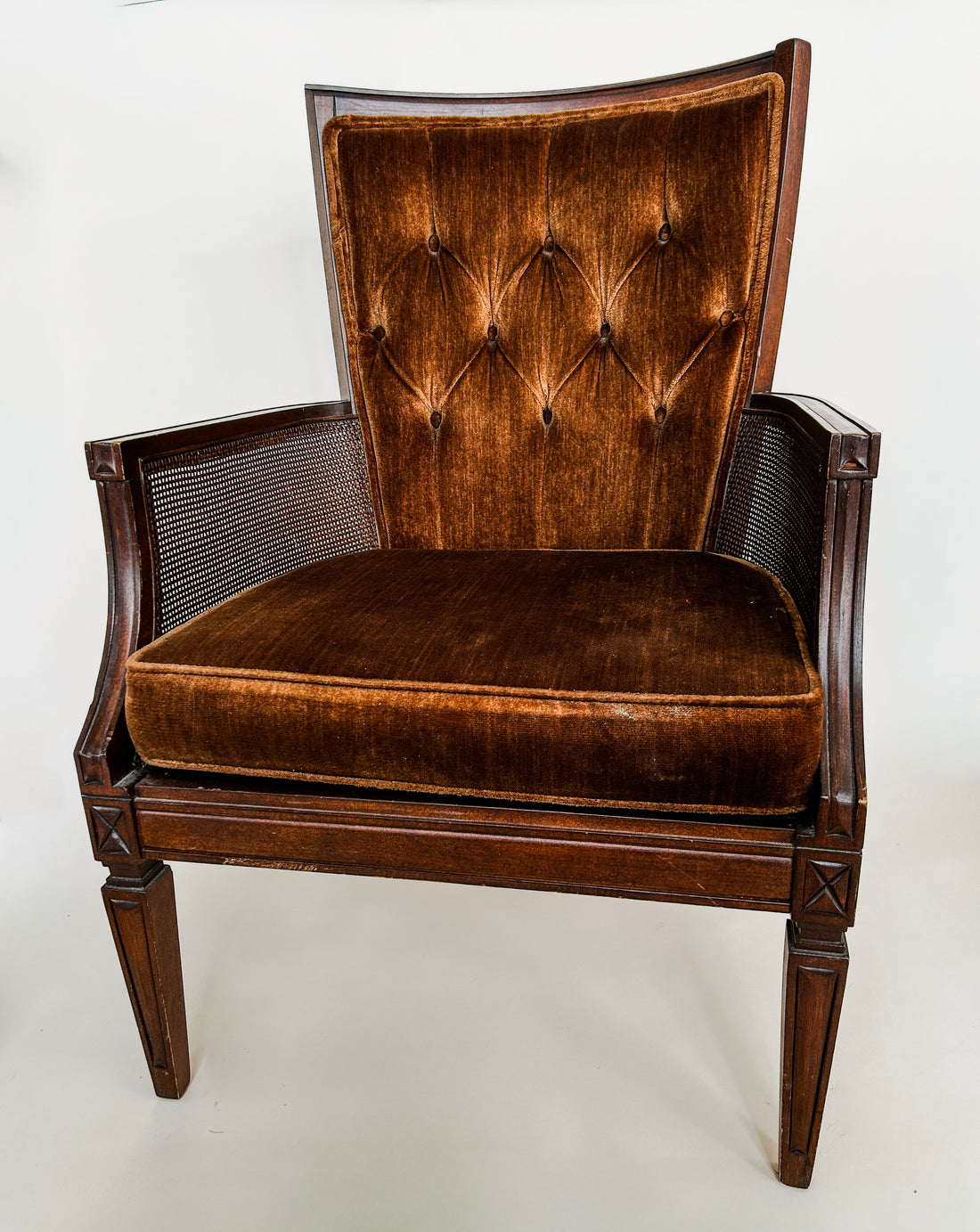 FAUTEUIL ANTIQUE BRUN