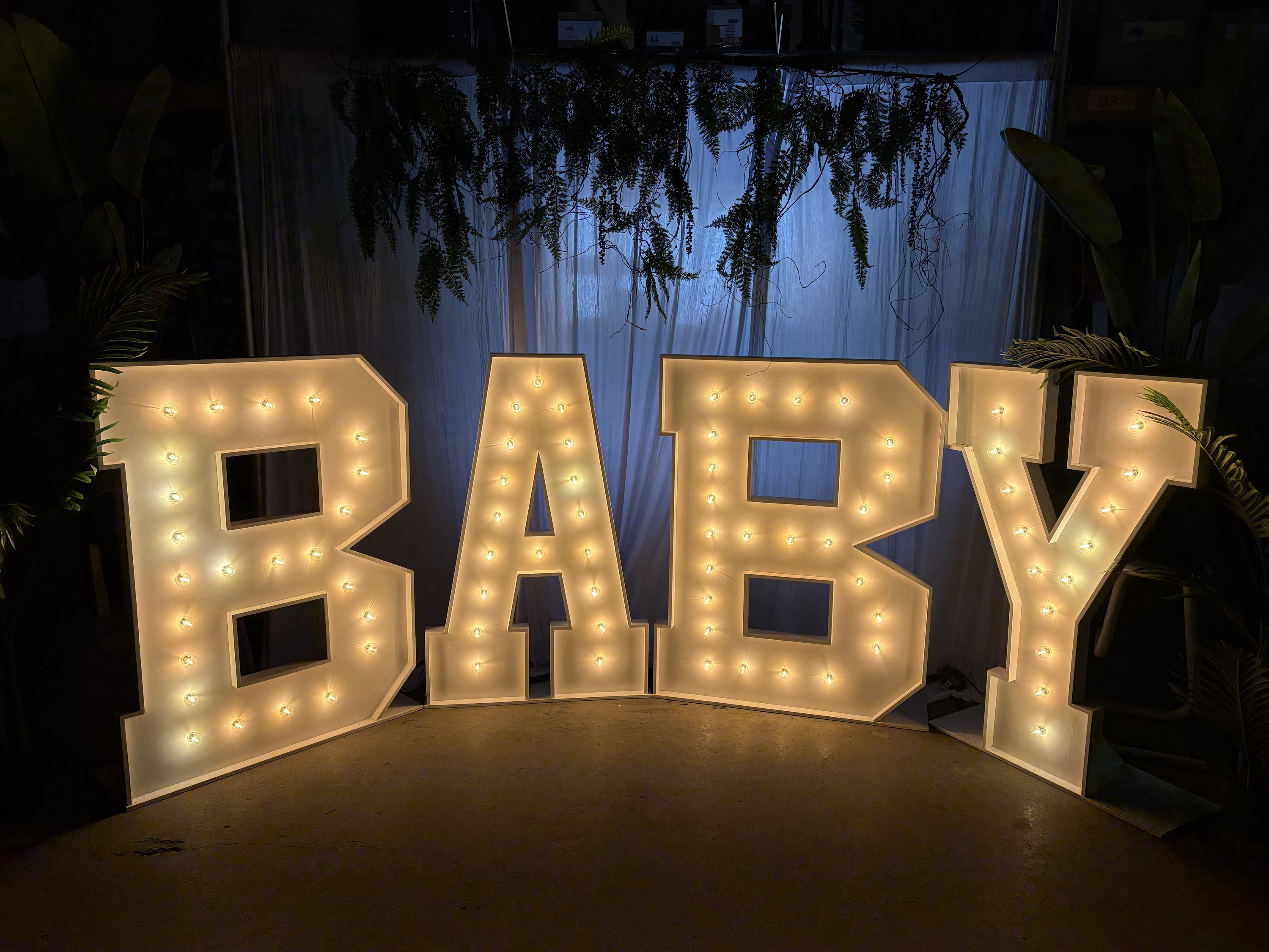 LETTRE LUMINEUSE