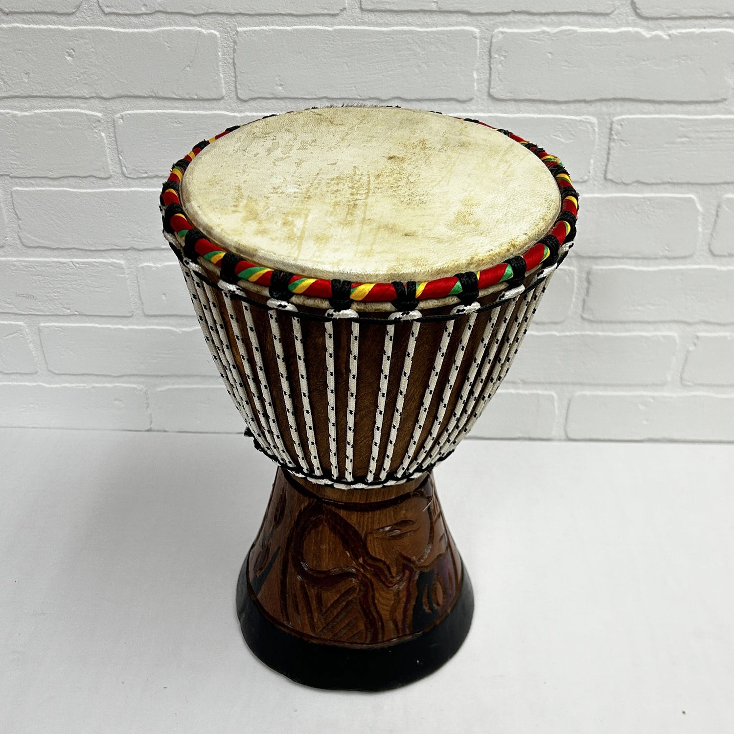 DJEMBÉ