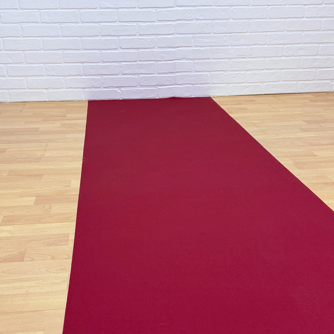 TAPIS ROUGE